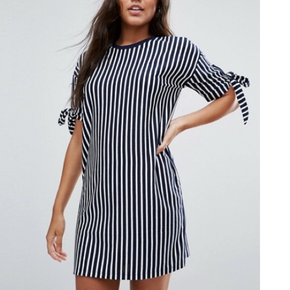 ASOS Dresses & Skirts - ASOS Striped T-Shirt Dress Bow Tie Sleeves 12
